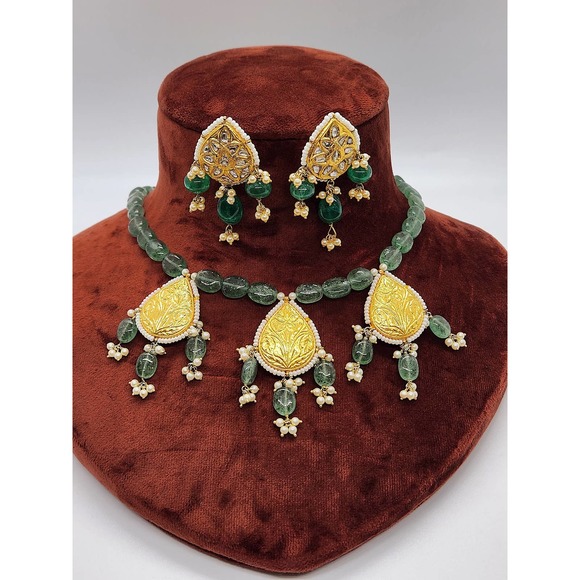 22k Gold Kundan Diamond polki Necklace Set - Picture 5 of 6